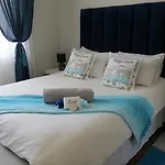 Kombi Cove